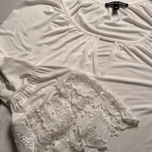 Cable & Gauge White Lace Bell Sleeve Keyhole Knit Top Womens Medium SM29321